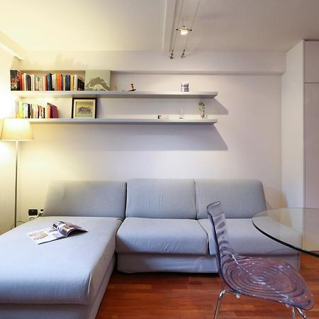 Contempora Apartments - Saronno 3 Милано Екстериор снимка