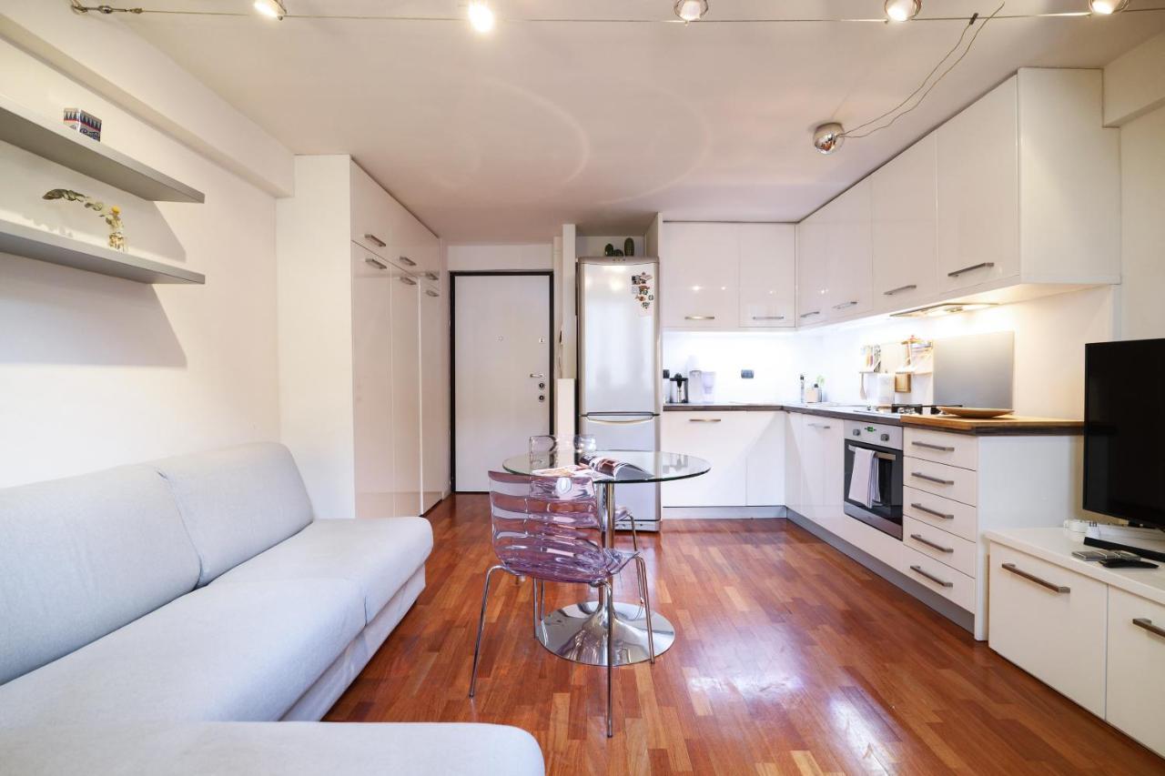 Contempora Apartments - Saronno 3 Милано Екстериор снимка